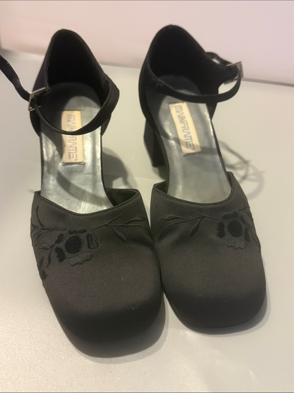 Vintage Mainframe “ Eliza” Platform Heels. Mary Jane. Size 7 1/2.